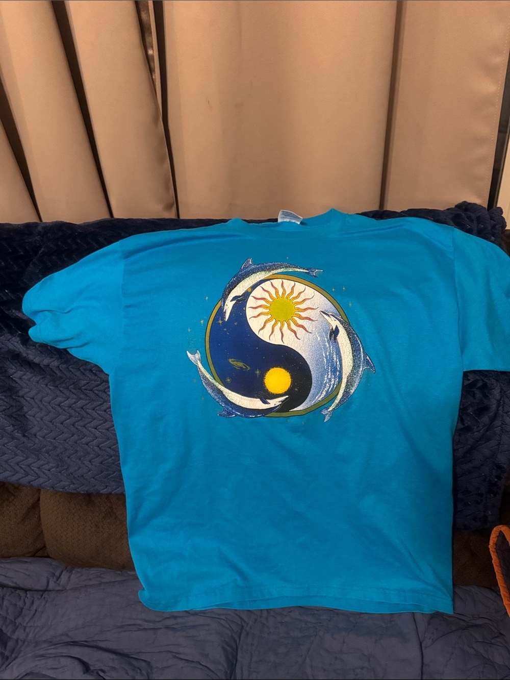 Hanes Teal Blue Heavyweight 50/50 Crewneck T shirt yin yang Dolphins vintage